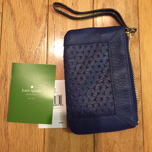 Kate Spade Navy Cut Out Wristlet - Picture 4 of 4