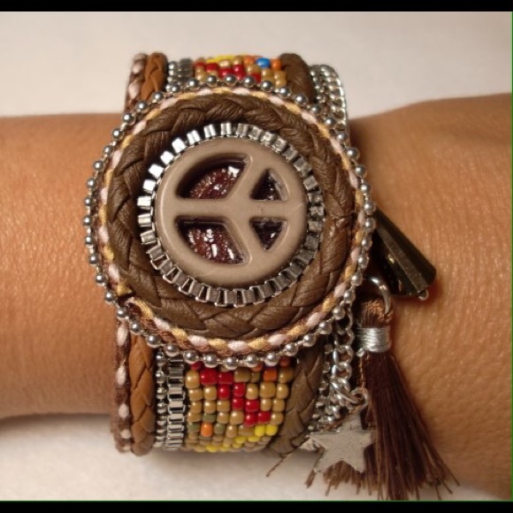 Ethnic bracelet