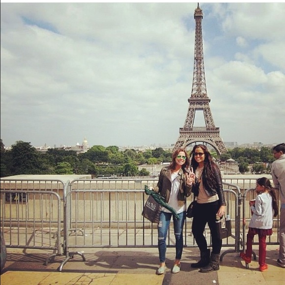 Save 💰 & bundle!💸🌀😊✅ - Picture 2 of 6