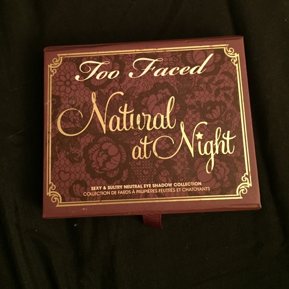 Too Faced Natural at Night