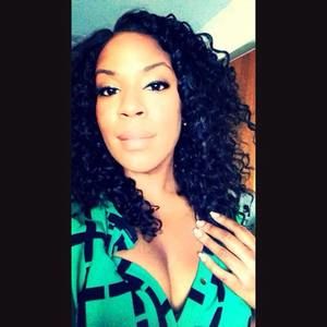 Meet your Posher, Donyelle