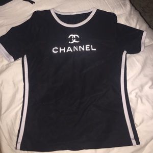 black fitted channel t shirt
