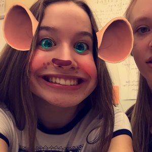 Meet your Posher, Kelsie