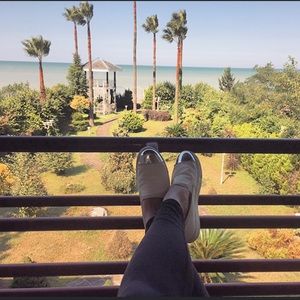 Meet your Posher, Parastoo