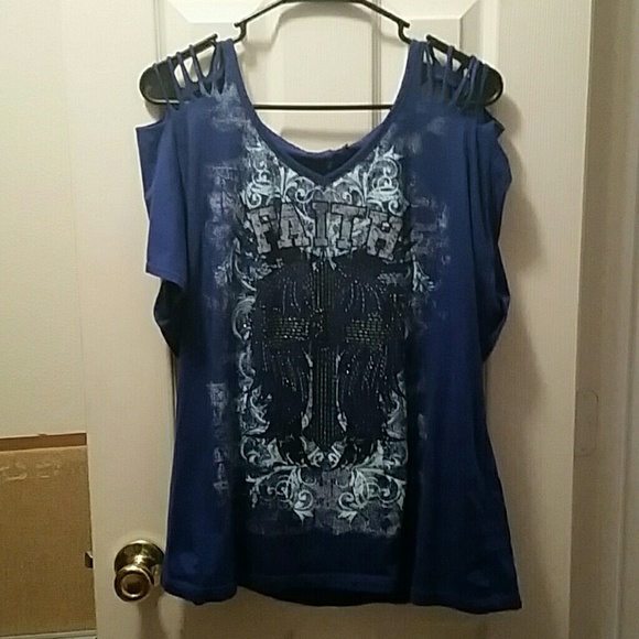 Blue faith blouse - Picture 1 of 3