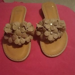 Flower sandals