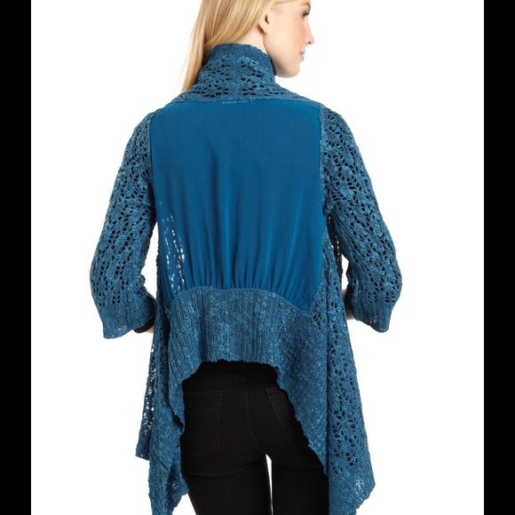 VERTIGO PARIS Crochet & Chiffon Shawl Sweater - Picture 2 of 2