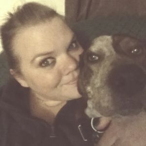 Meet your Posher, Linayea