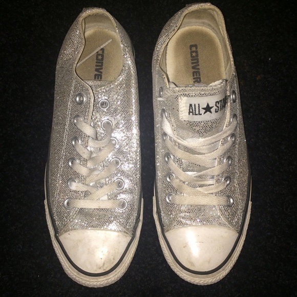 Silver sparkle Converse