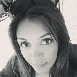 Meet your Posher, Jazmin