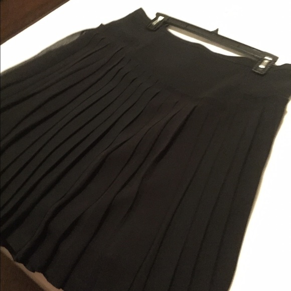 💕Final sale💕BCBG skirt