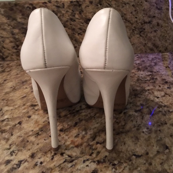 Platforms - Picture 3 of 4