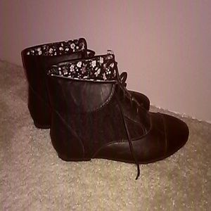 NWOT Black Lace Booties