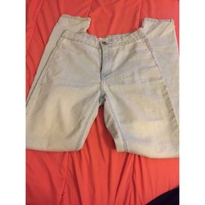 👽 light wash high waisted jeans 👽