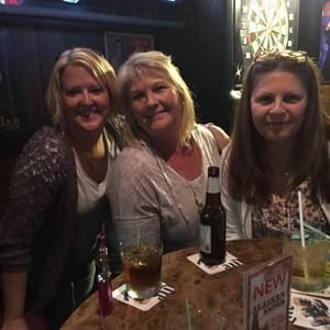 Meet your Posher, Stacy