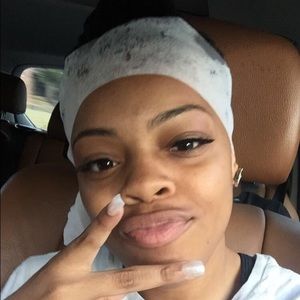 Meet your Posher, Estariah