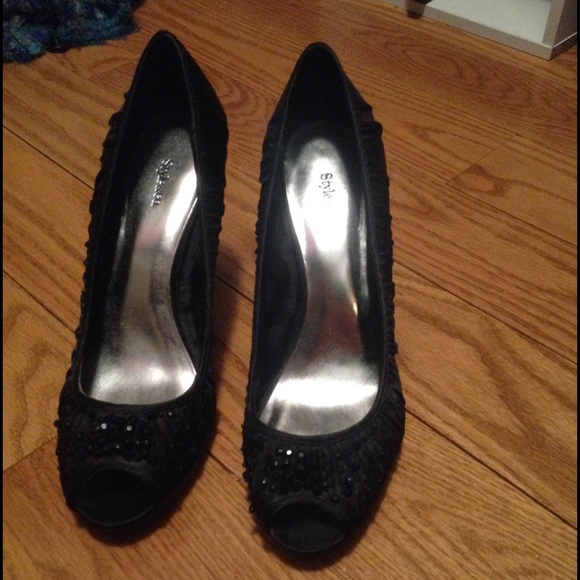 Style & CO black dressy heels