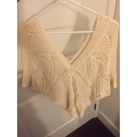 🐇 white crochet sweater 🐇