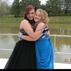 Meet your Posher, Hannah