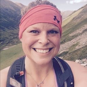 Meet your Posher, Tahneta