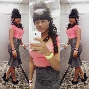 Meet your Posher, Ariel