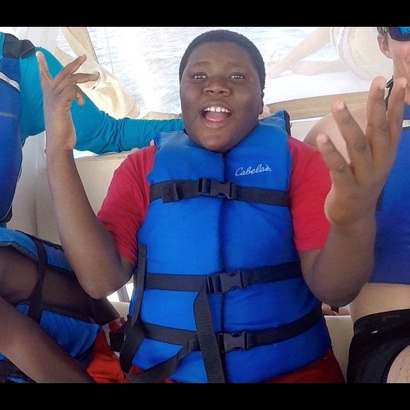 Meet your Posher, Elliot - Picture 1 of 1