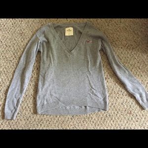 Hollister sweater