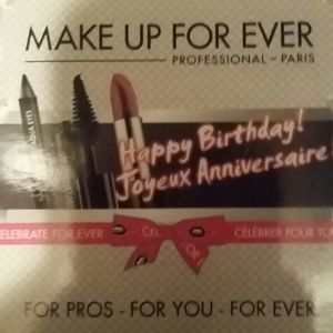 Makeup Forever MUFE Gift Set