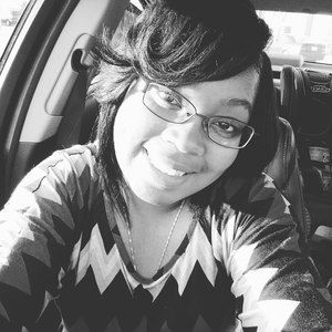 Meet your Posher, Iesha