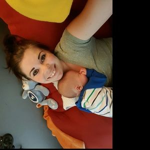 Meet your Posher, Kayla