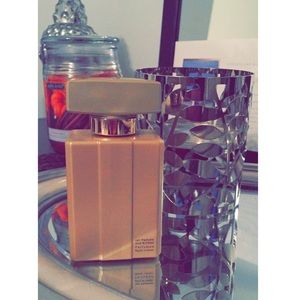 Delicious smelling Gucci body lotion🌟