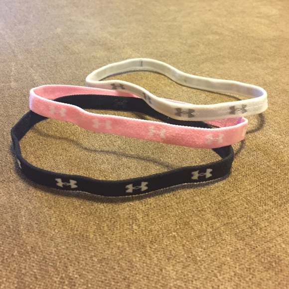 3 Under Armour Elastic Headbands