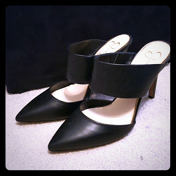Jessica Simpson Pumps