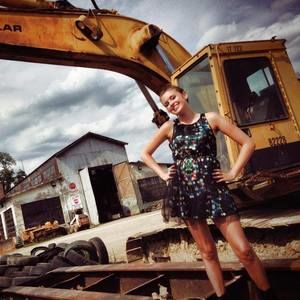 Meet your Posher, Hayley