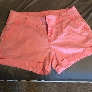 Maurice's peach colored shorts