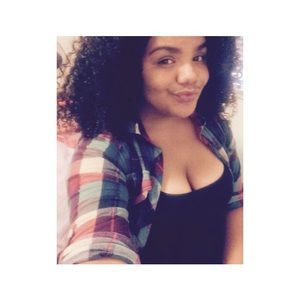 Meet your Posher, Jasmine