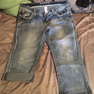Ladies Jean capris