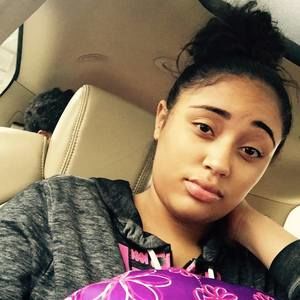 Meet your Posher, Ricki