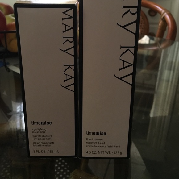 Mary kay timewise moisturizer and cleanser(normal)