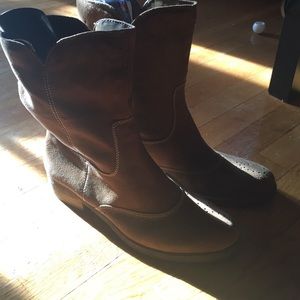 Trendy cowgirl boots suede