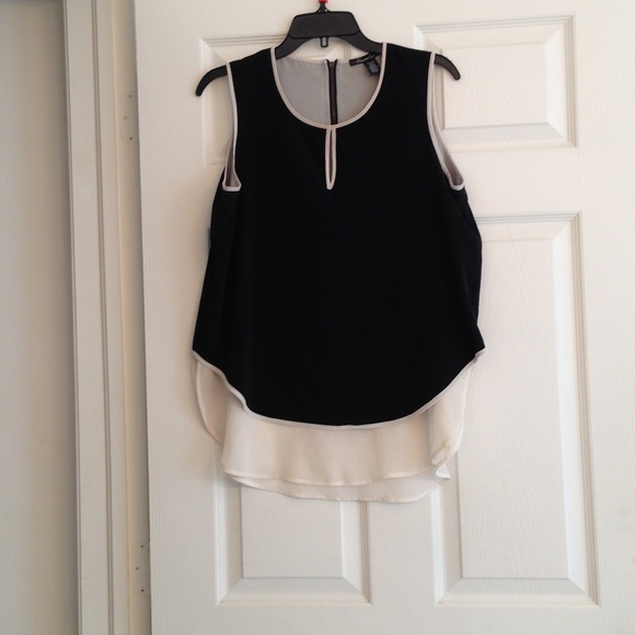 Kenneth Cole Tops - KENNETH COLE black and white top