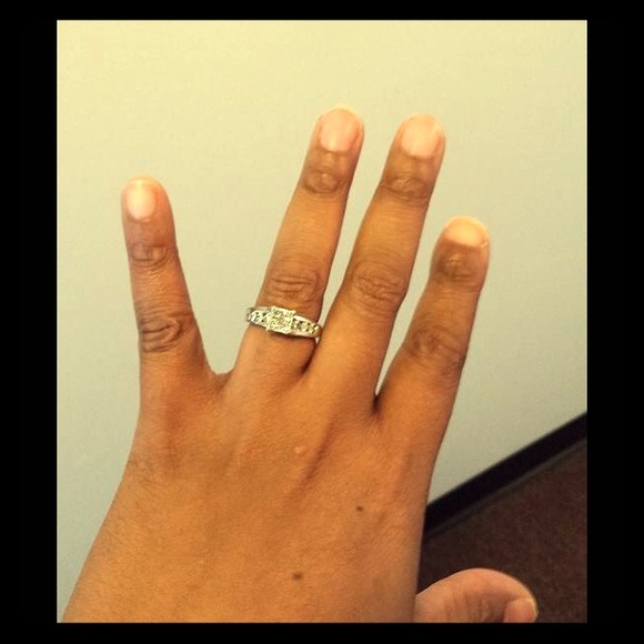 Diamond ring