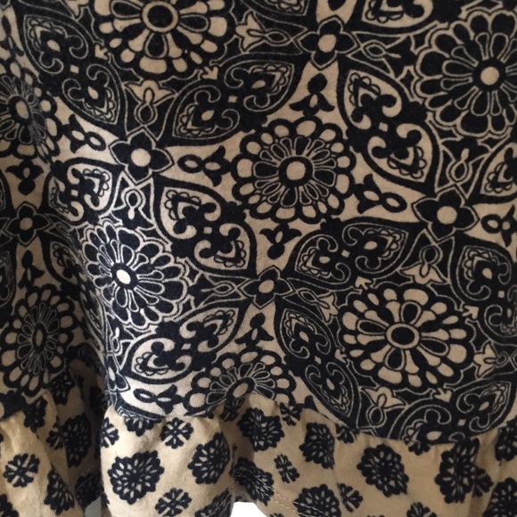 Crop top - Picture 2 of 2