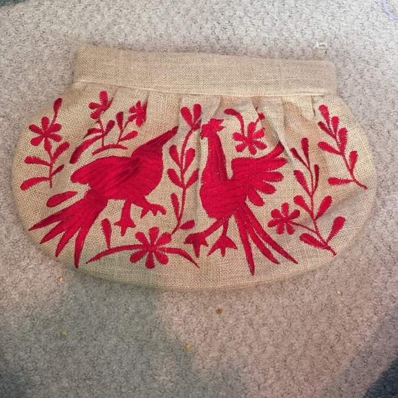 Moyna Clutch