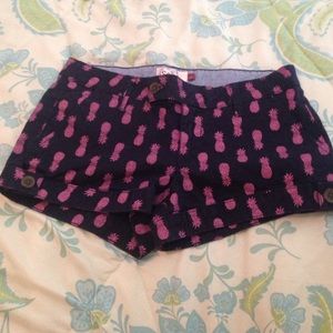 SO pineapple shorts size 5