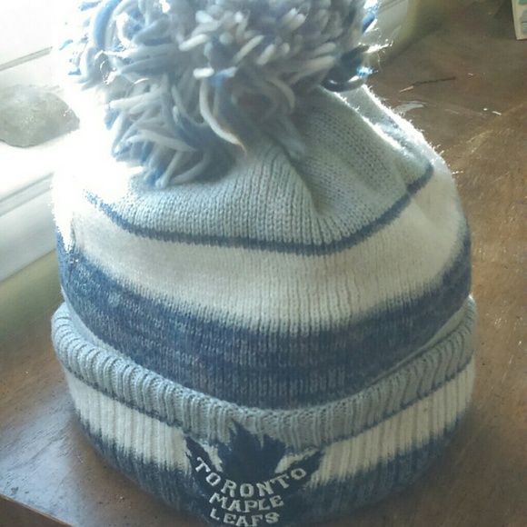 Toronto Maple Leads Beanie
