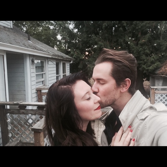 Meet your Posher, Haeley - Picture 2 of 4