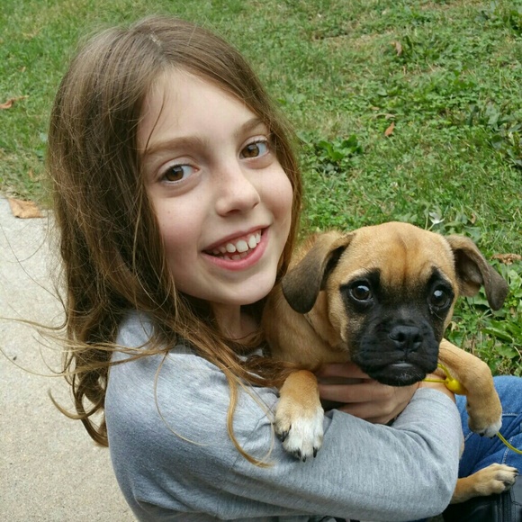 Meet your Posher, Jennifer - Picture 2 of 3