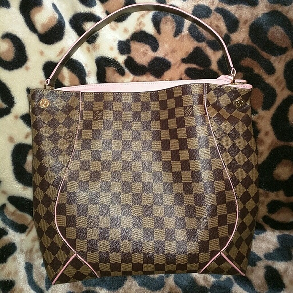 SOLD - Picture 4 of 4