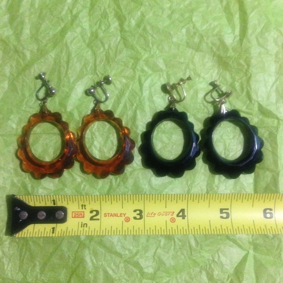 Authentic Vintage 1950s Dangle Twist-on Earrings